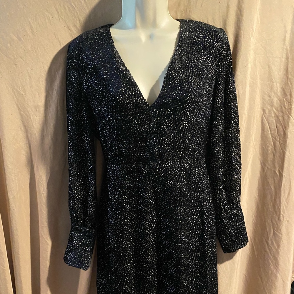 Long sleeve neck dress